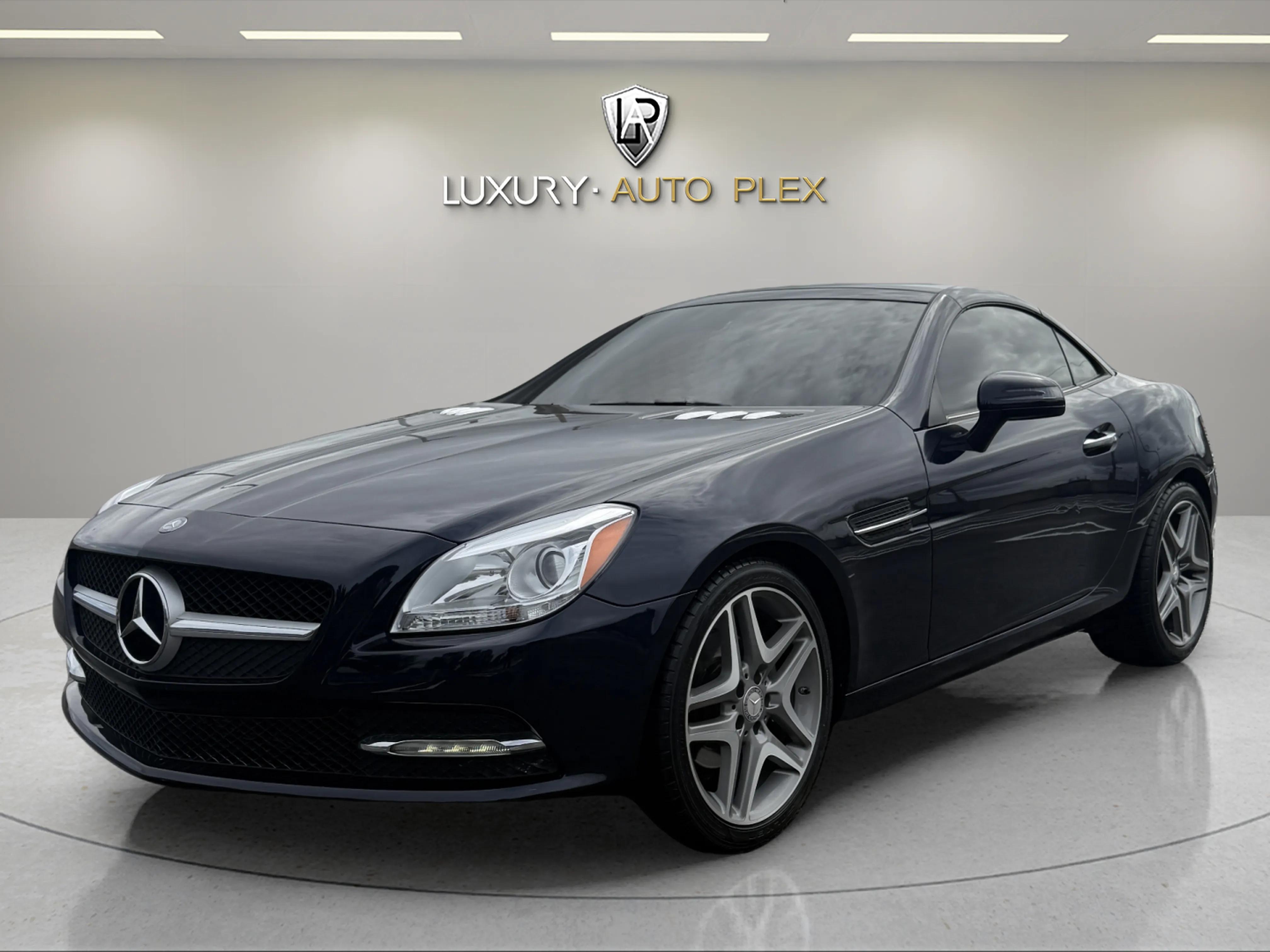 2015 Mercedes-Benz SLK-Class
