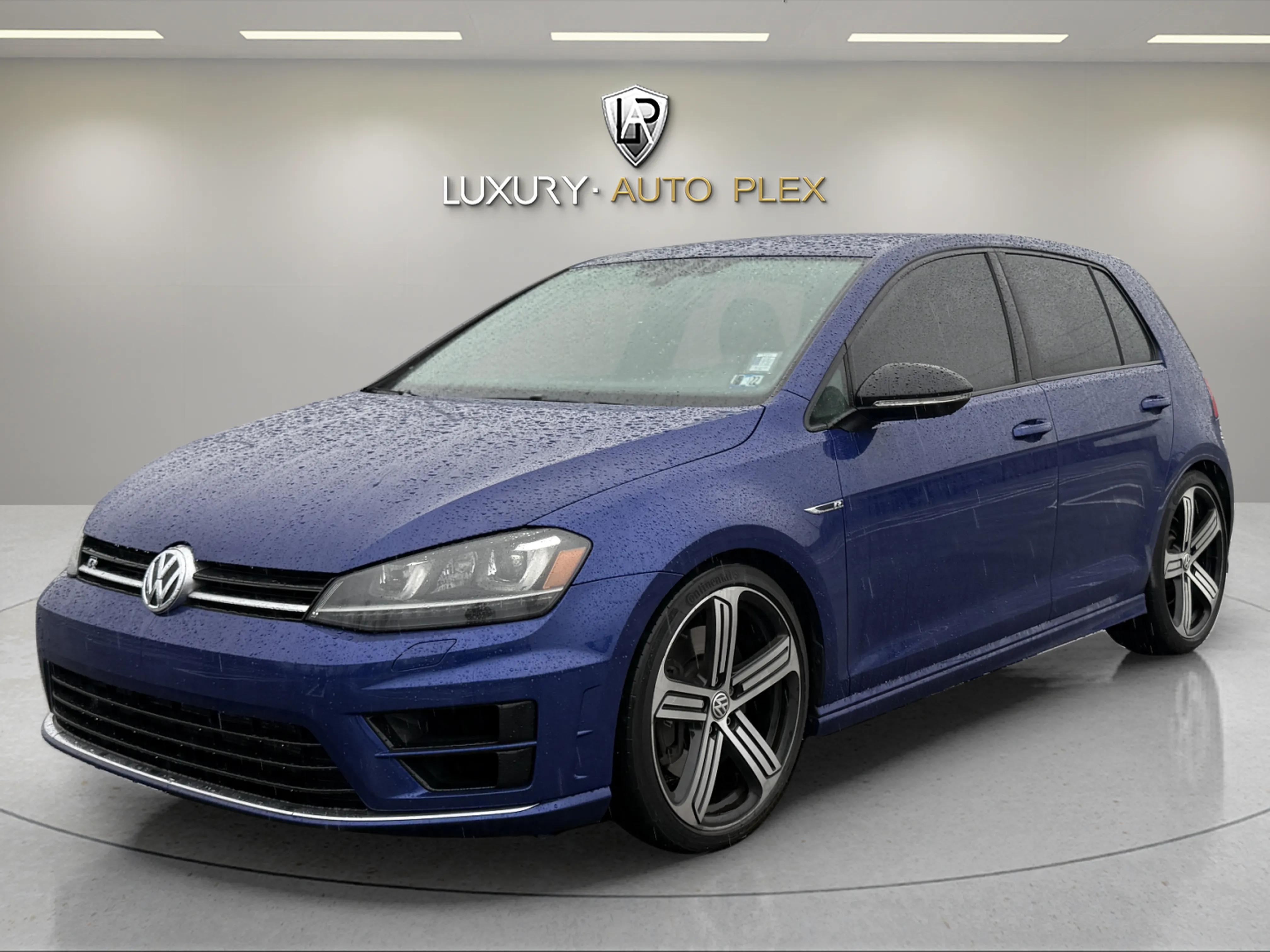 2016 Volkswagen Golf R R's photo