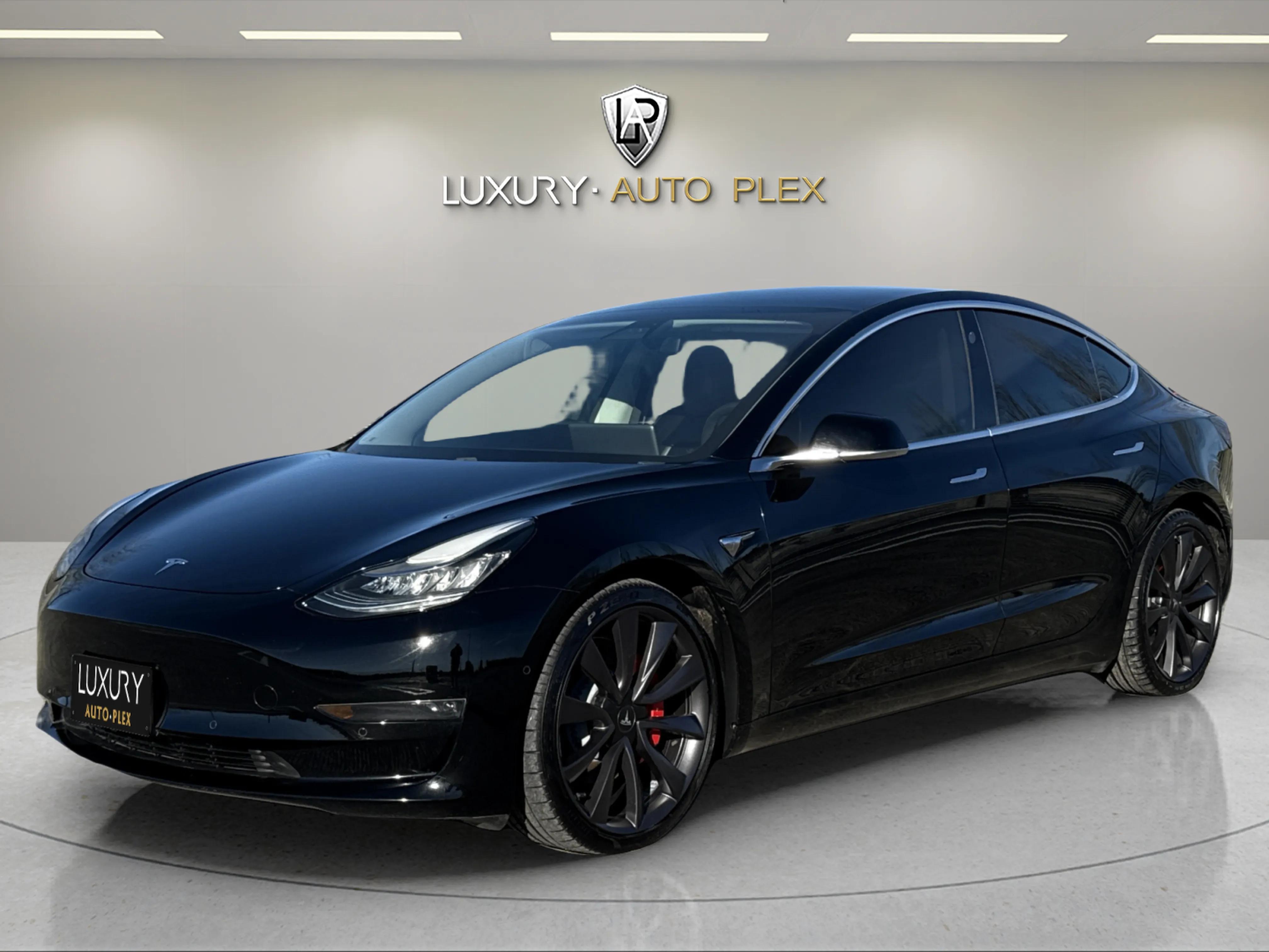 2020 Tesla Model 3 Base's photo