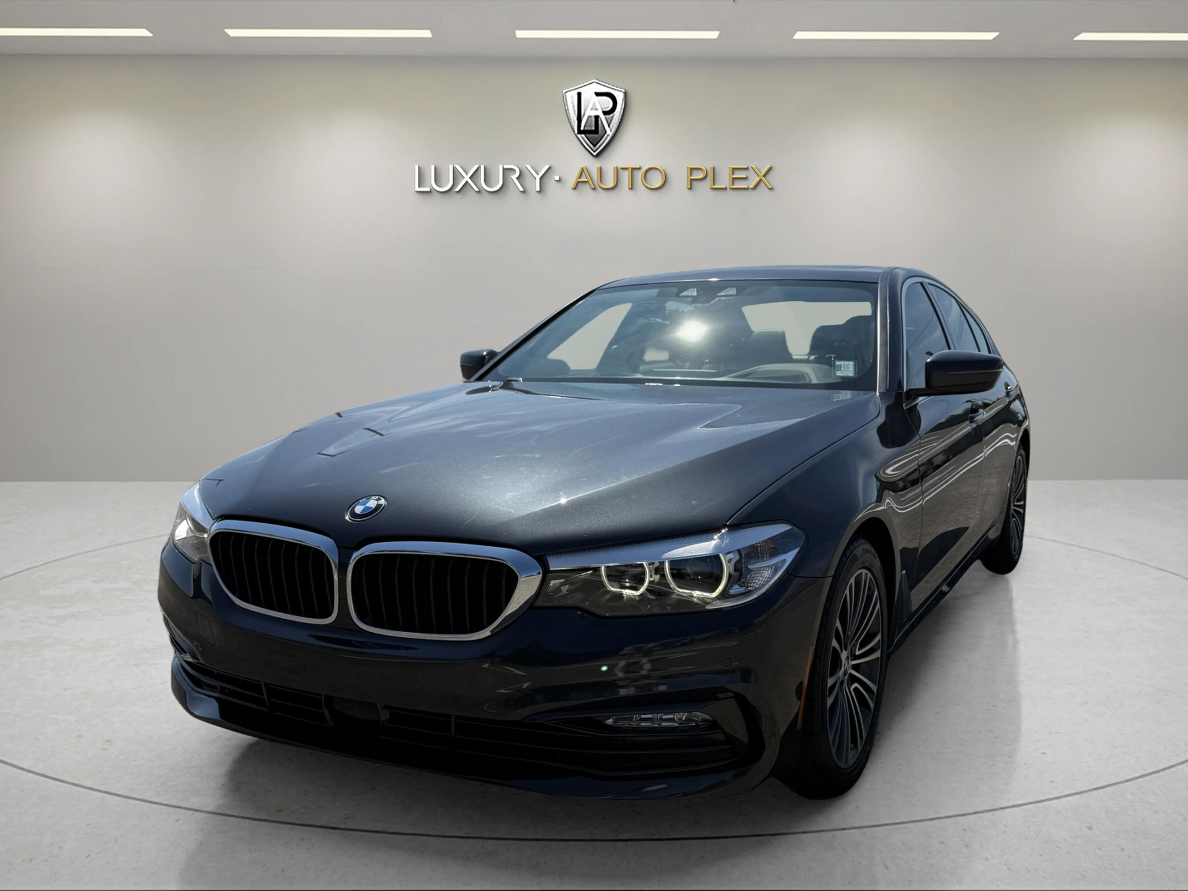2018 BMW 5 Series 530i