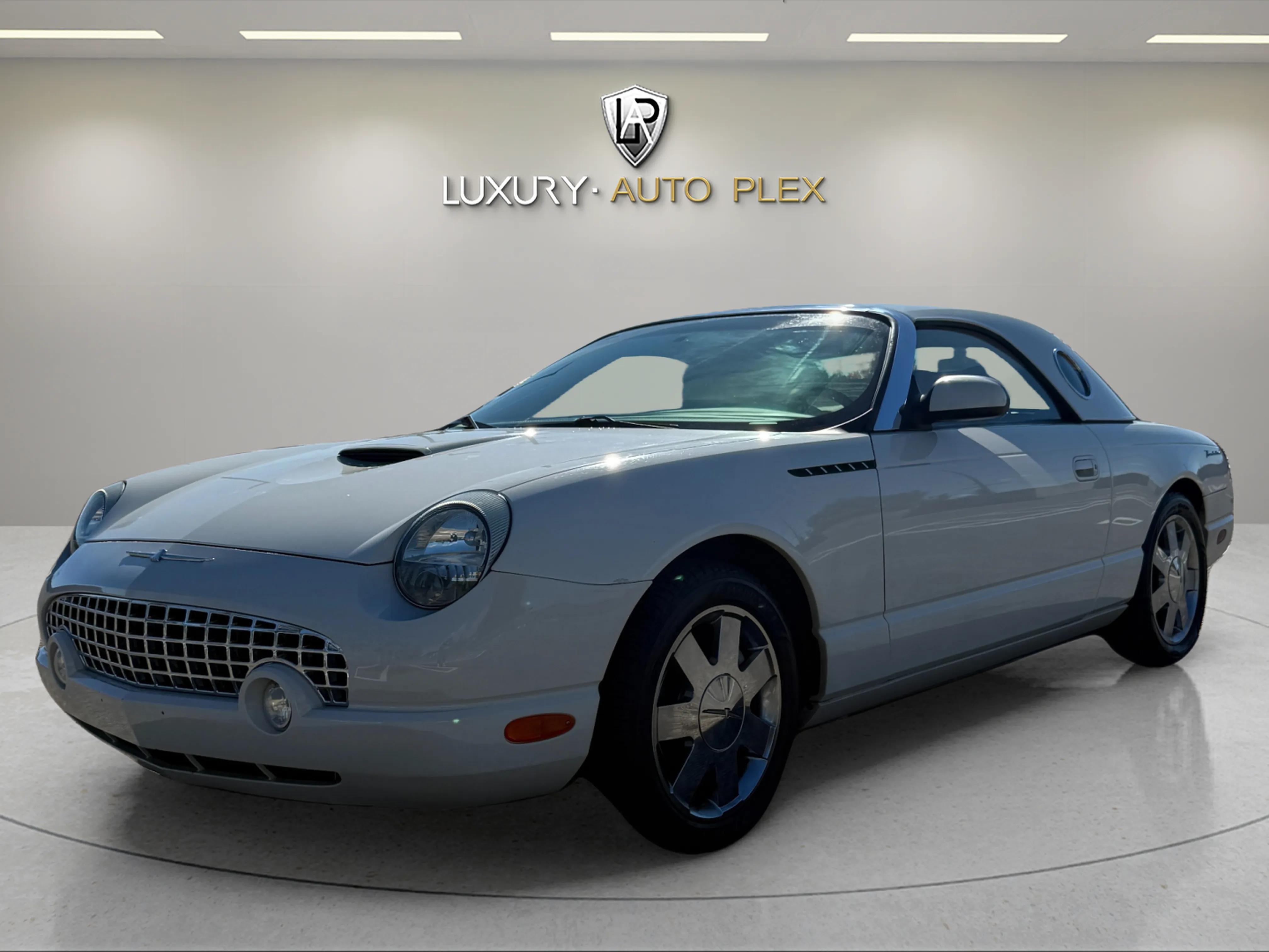 2002 Ford Thunderbird