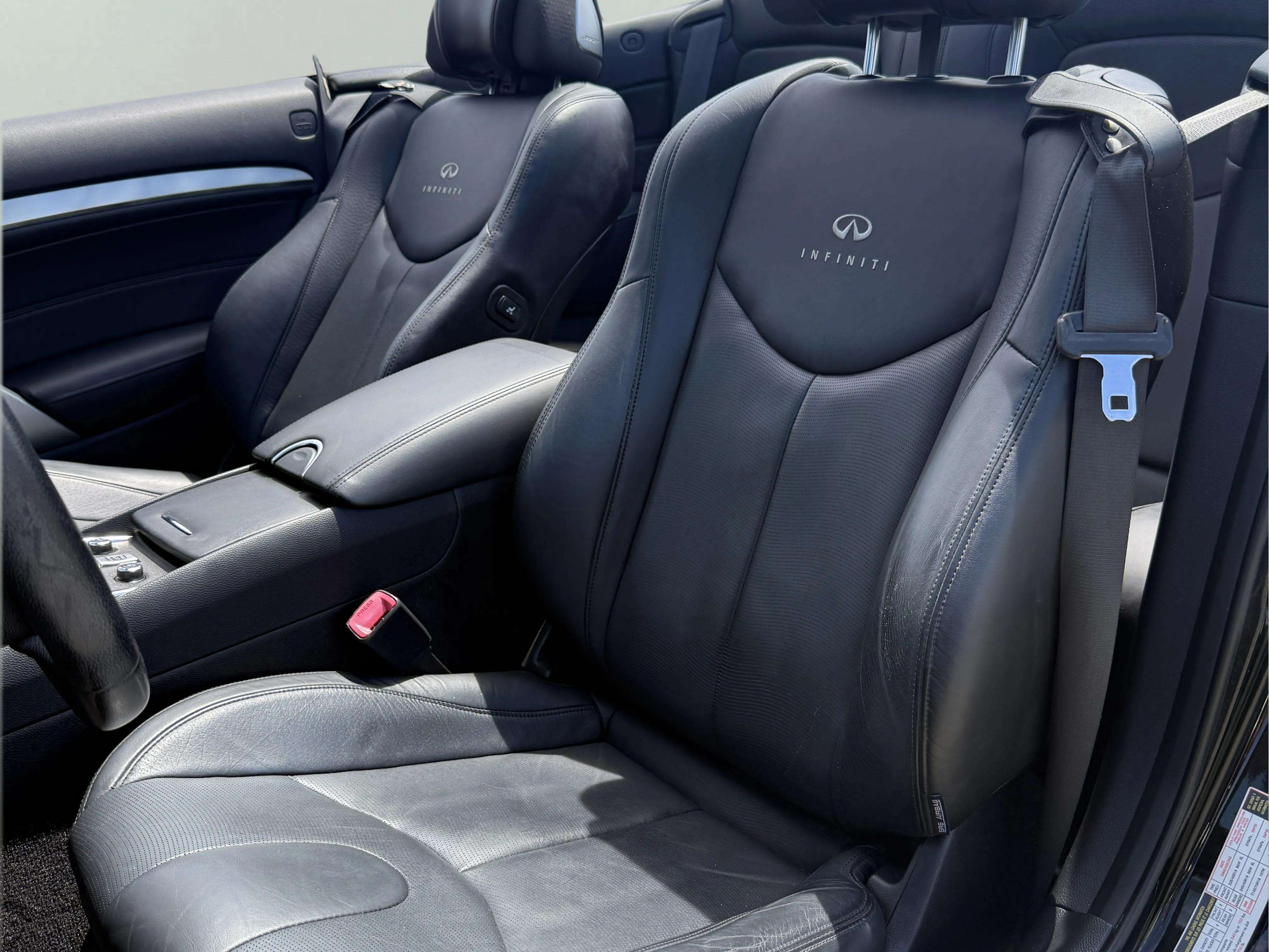 Pre-Owned 2012 INFINITI G G372D Cabriolet Oregon Portland